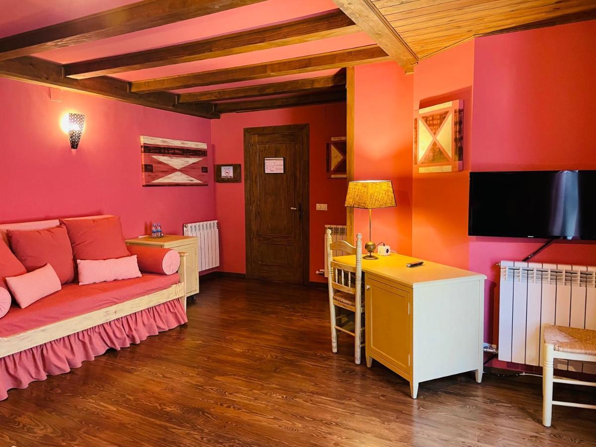 Tierras De Aran Hotell Betlán Eksteriør bilde
