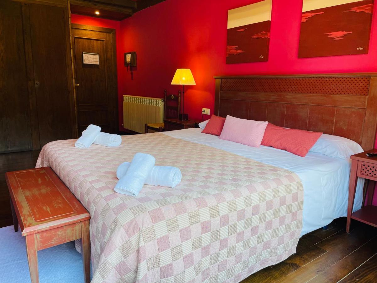 Tierras De Aran Hotell Betlán Eksteriør bilde
