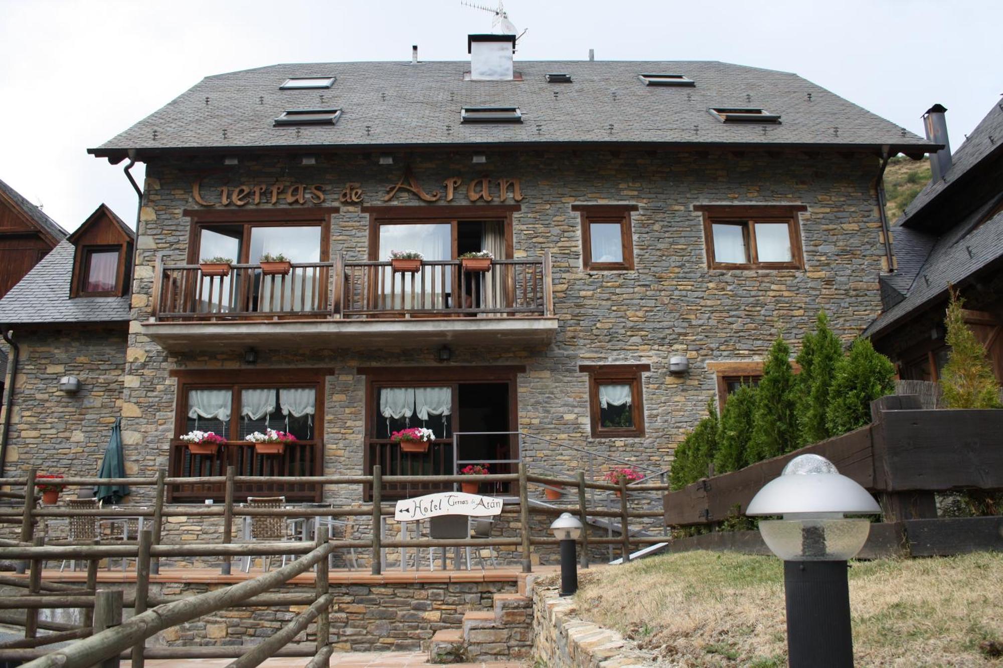 Tierras De Aran Hotell Betlán Eksteriør bilde